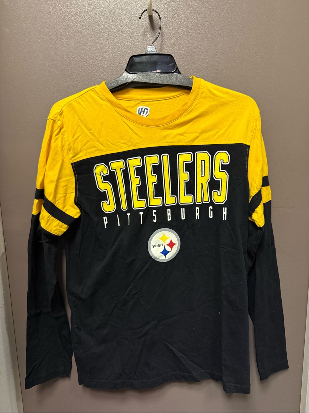 Pittsburgh Steelers Long Sleeve Fan Shirt - Yellow & Black